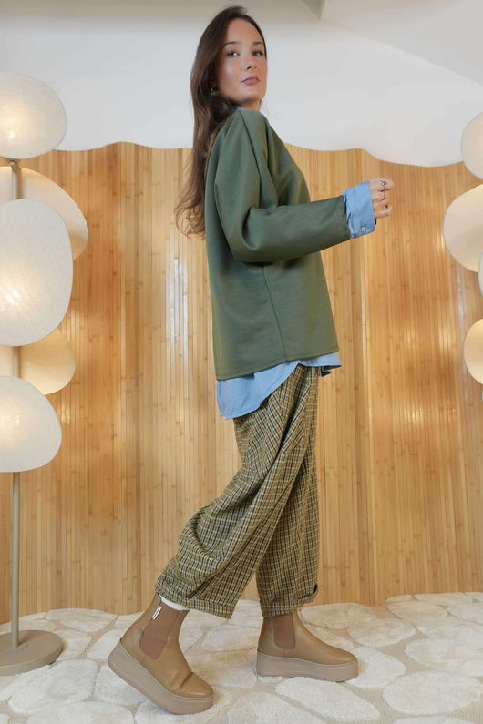 Soft Tech Batwing Top Khaki /5=